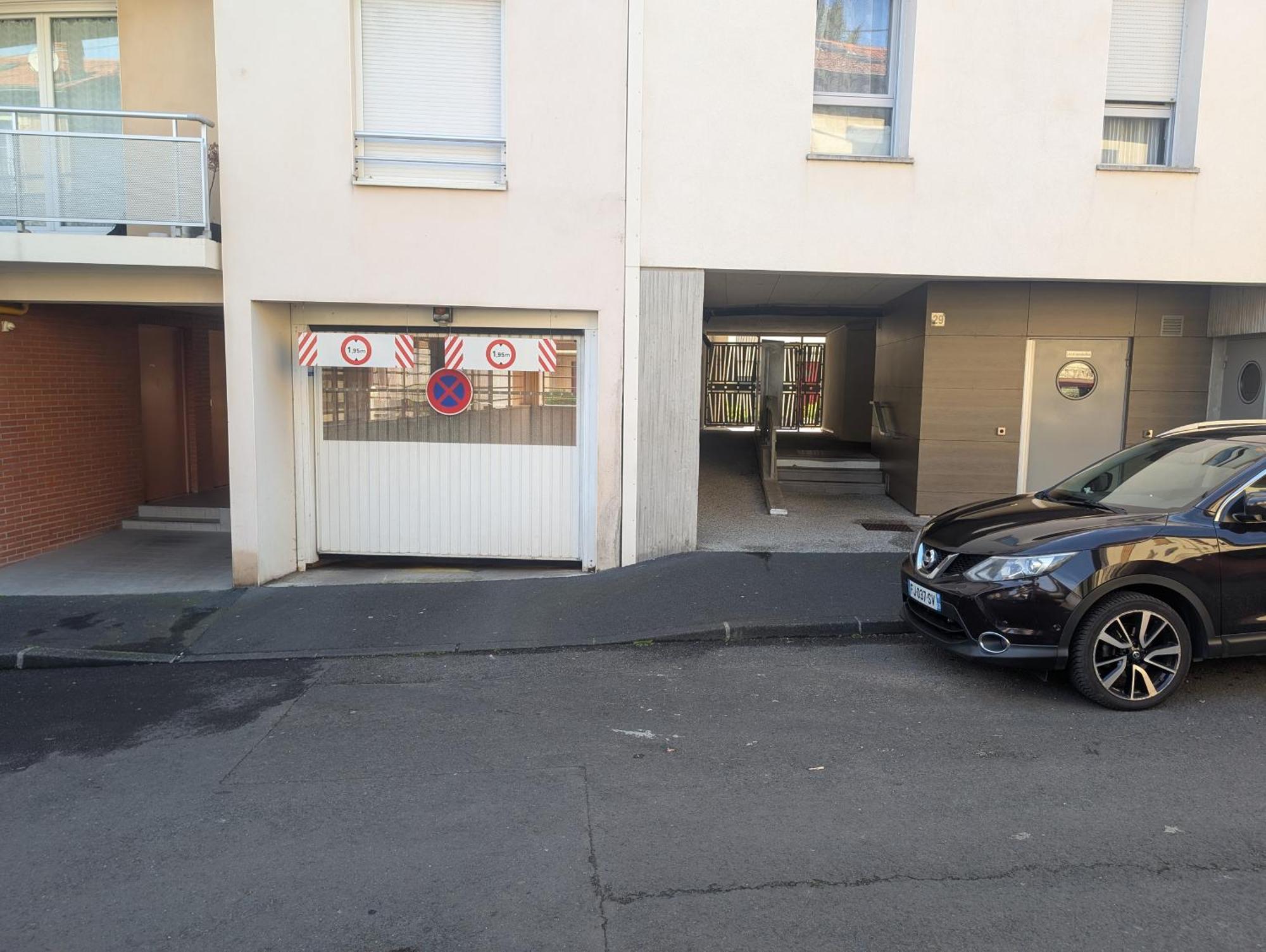 L'appart Le 19 , F3 Proche Centre Vue Cathedrale, 2